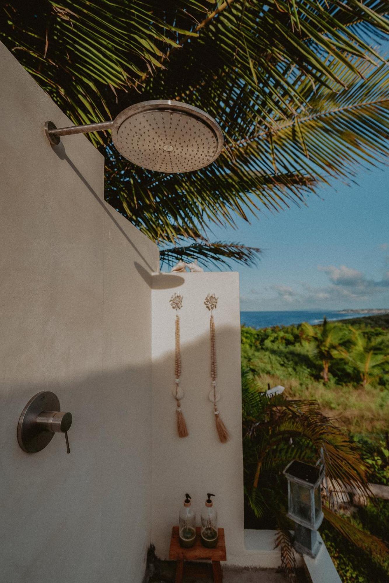 Villa Manika Vue Mer لو مول المظهر الخارجي الصورة