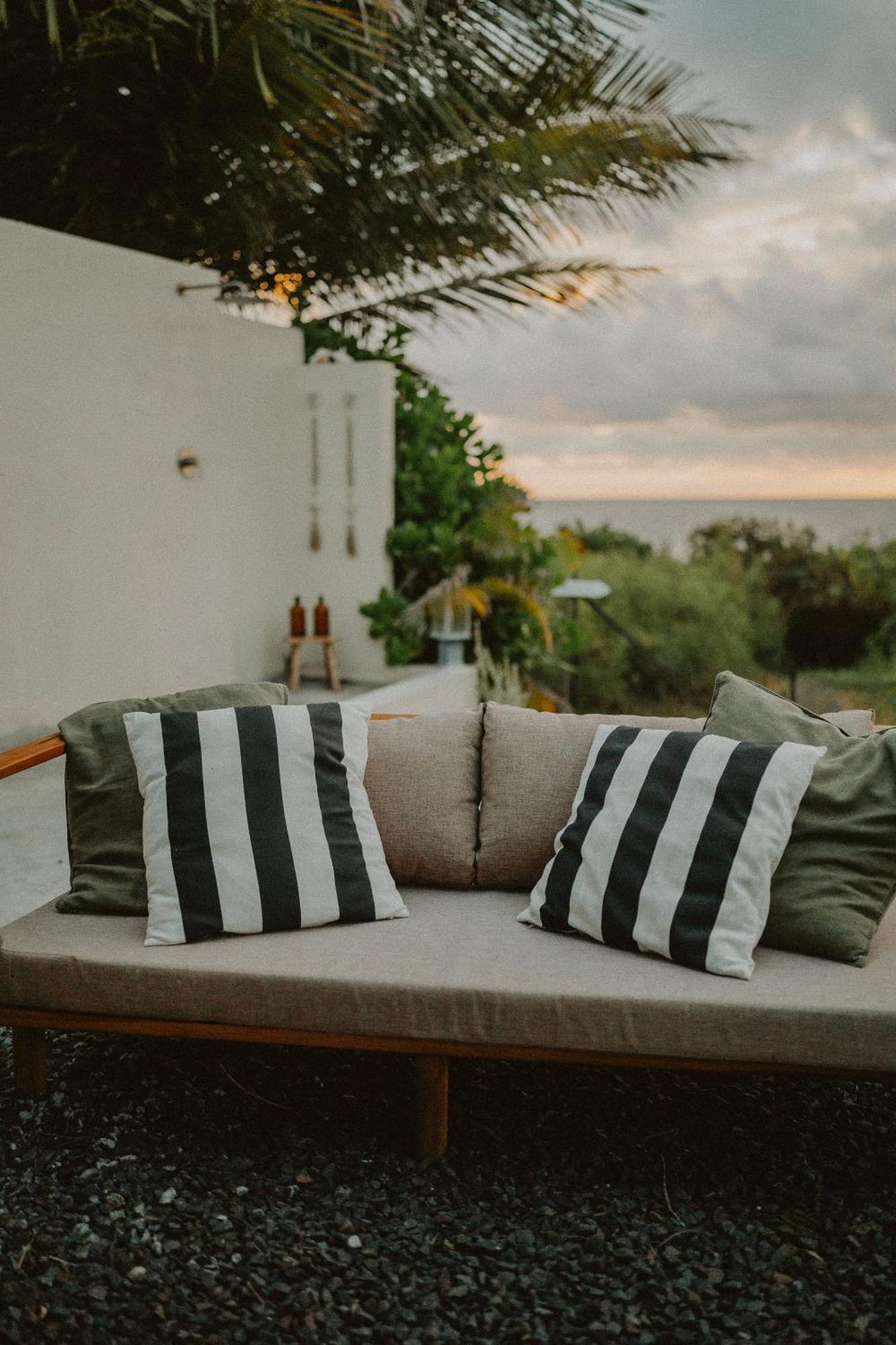 Villa Manika Vue Mer لو مول المظهر الخارجي الصورة