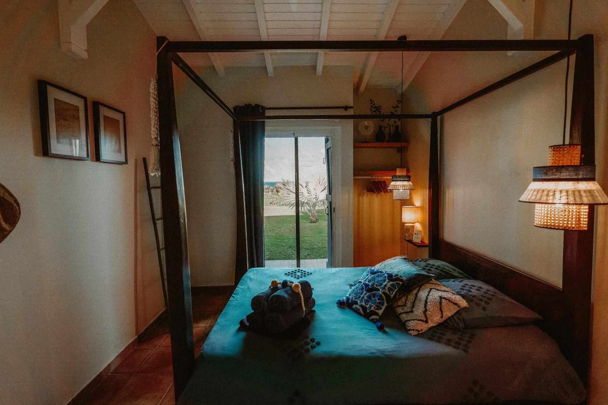 Villa Manika Vue Mer لو مول المظهر الخارجي الصورة